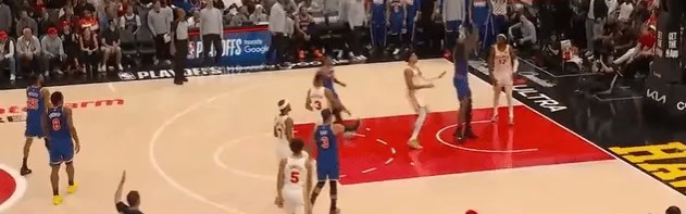 Milan sports-尼克斯半场58-44领先老鹰，阿奴诺比12分&amp;amp;麦科勒姆14分