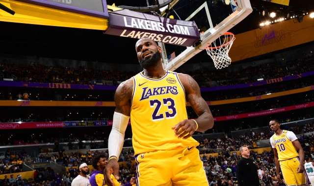 超越乔丹!詹姆斯成NBA史上获得MVP选票最老球员,最年轻也是他