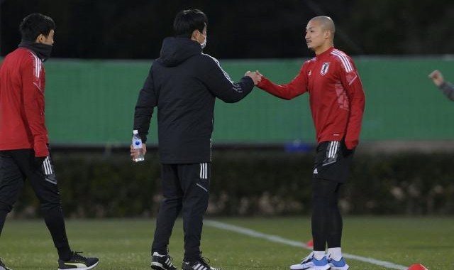 米兰体育注册-日本众将：中国队还要踢5后卫？定位球是破密集法宝